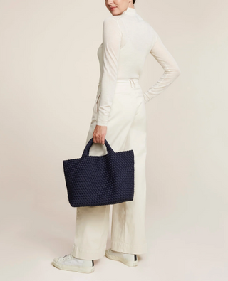 ST. BARTHS MEDIUM TOTE, INK BLUE