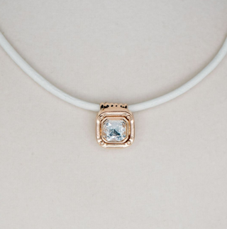 GOLD SPARKLE NECKLACE - COCONUT