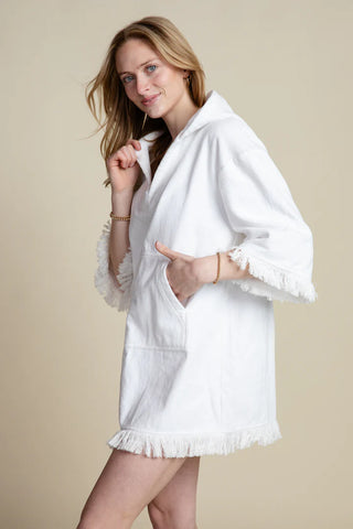 THE BAILEY HOODED PULLOVER, WHITE