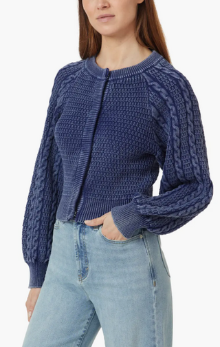 WASHED CABLE CARDIGAN, INDIGO BLUE