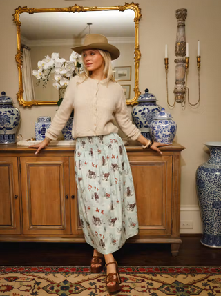 BETSY SKIRT, DOGS & DRAKES