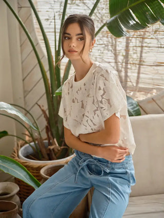 LACE FLORAL TOP, OFF WHITE
