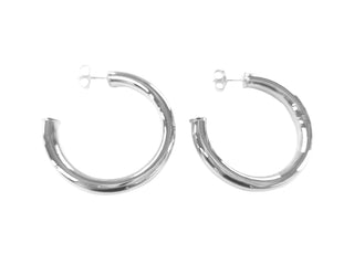SHINY SILVER CHANTAL HOOPS