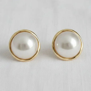 PEARL STUD EARRINGS
